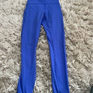 Blue lululemon leggings